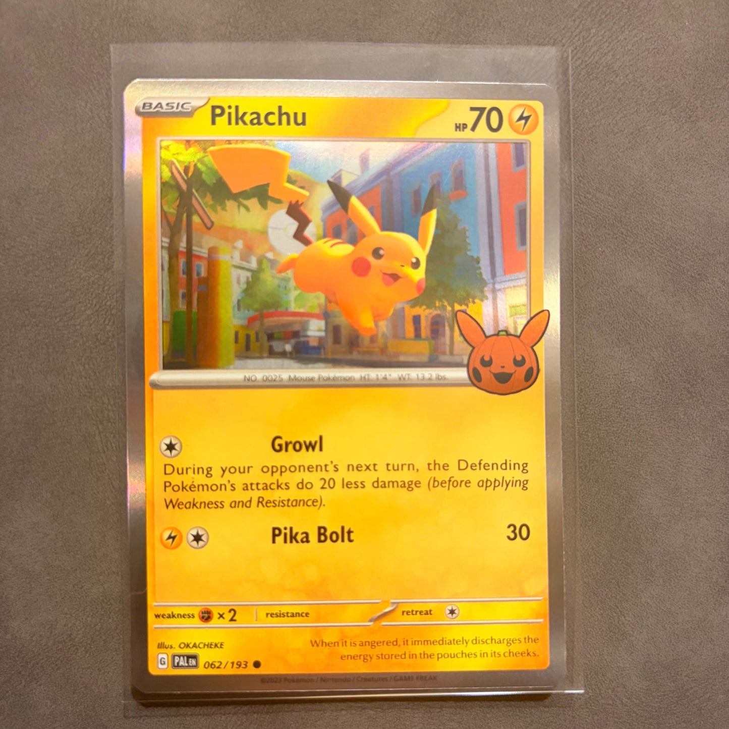 PIKACHU 062/193 – TRICK OR TRADE 2023 – HALLOWEEN STAMP HOLO