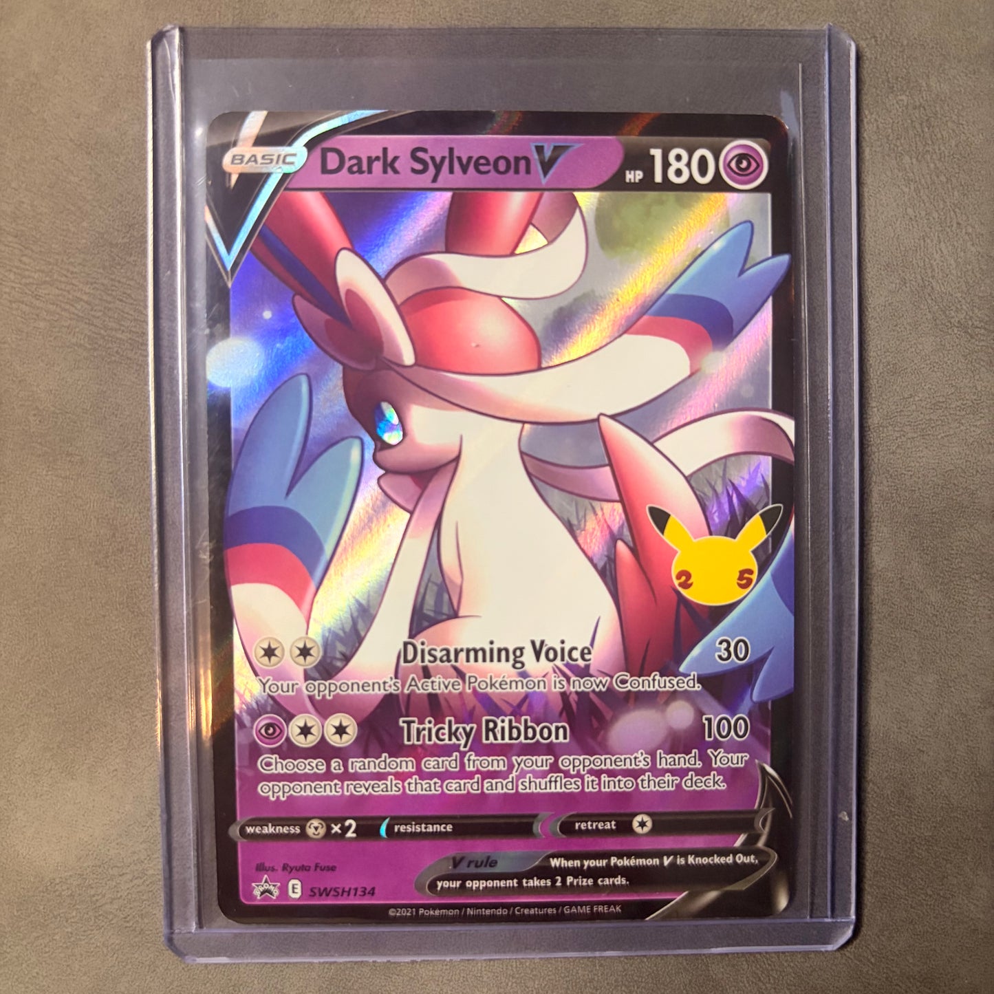 DARK SYLVEON V SWSH134 – POKÉMON CELEBRATIONS 25TH ANNIVERSARY – HOLO PROMO