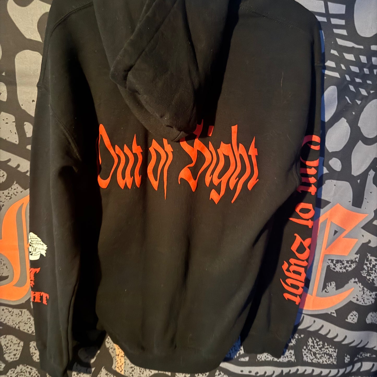 OUT OF SIGHT - HOODIE (MEDIUM)