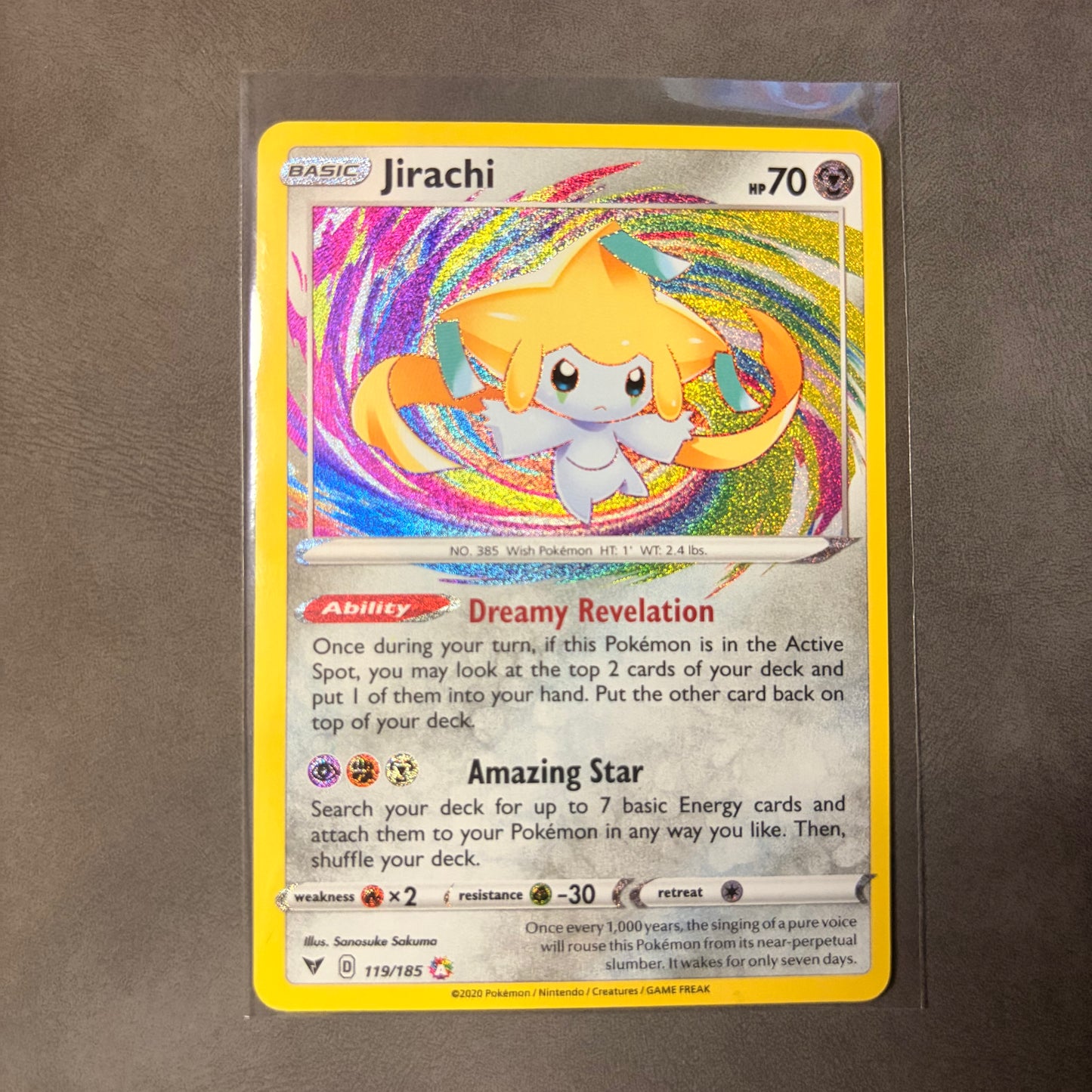 JIRACHI 119/185 – VIVID VOLTAGE – AMAZING RARE HOLO – POKÉMON TCG
