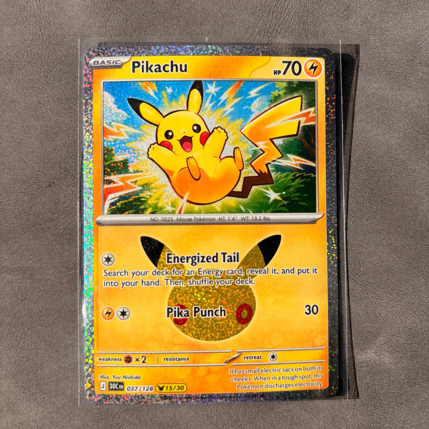PIKACHU 037/128 HOLO – 30TH CELEBRATION – 15/30 – ENGLISH