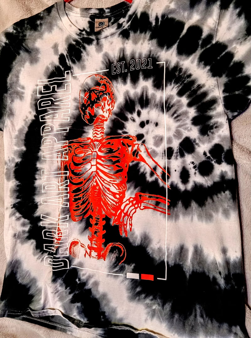 EST. 2021 TEE
