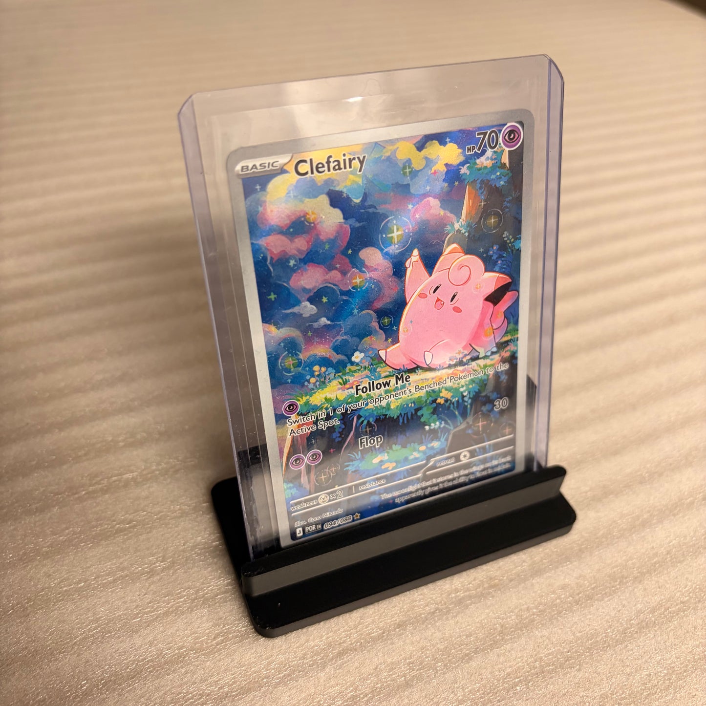 UNIVERSAL COLLECTIBLE CARD DISPLAY STAND – DARK ART APPAREL EXCLUSIVE