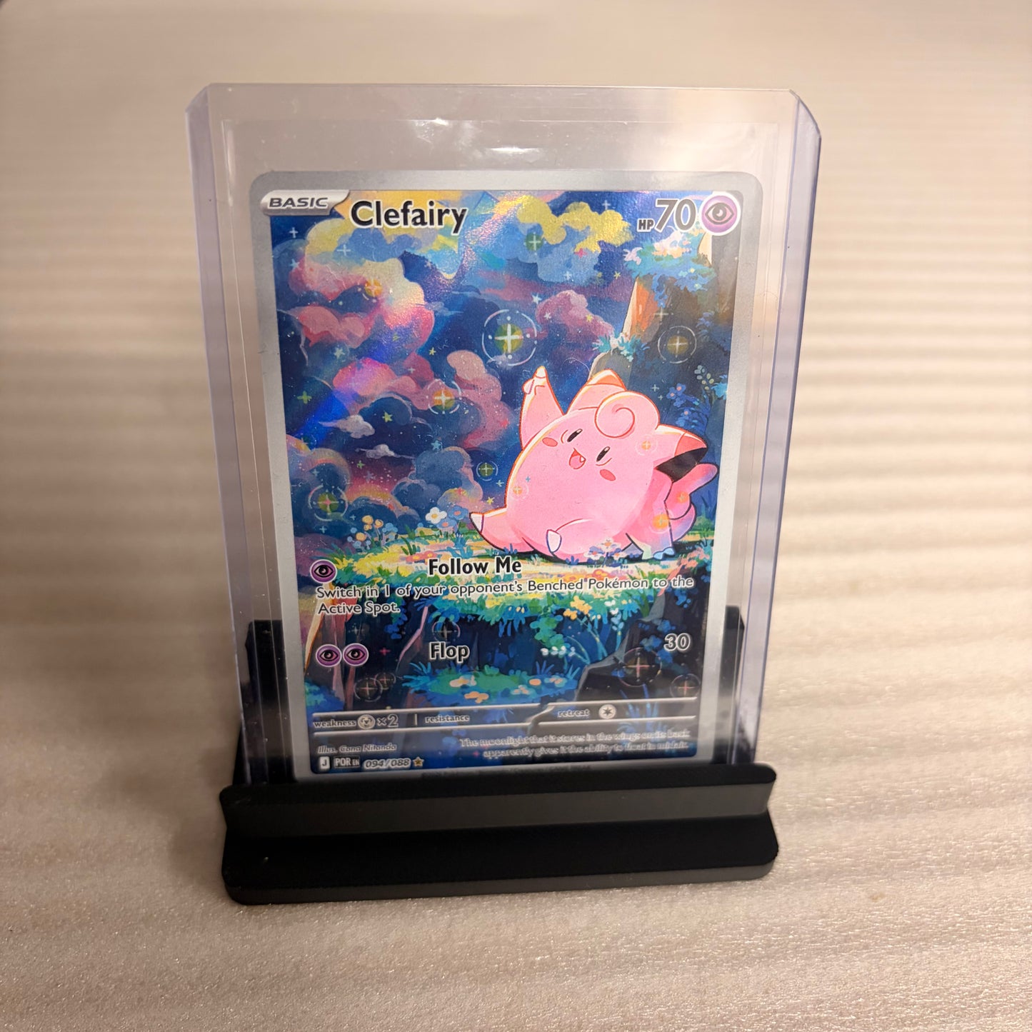 UNIVERSAL COLLECTIBLE CARD DISPLAY STAND – DARK ART APPAREL EXCLUSIVE