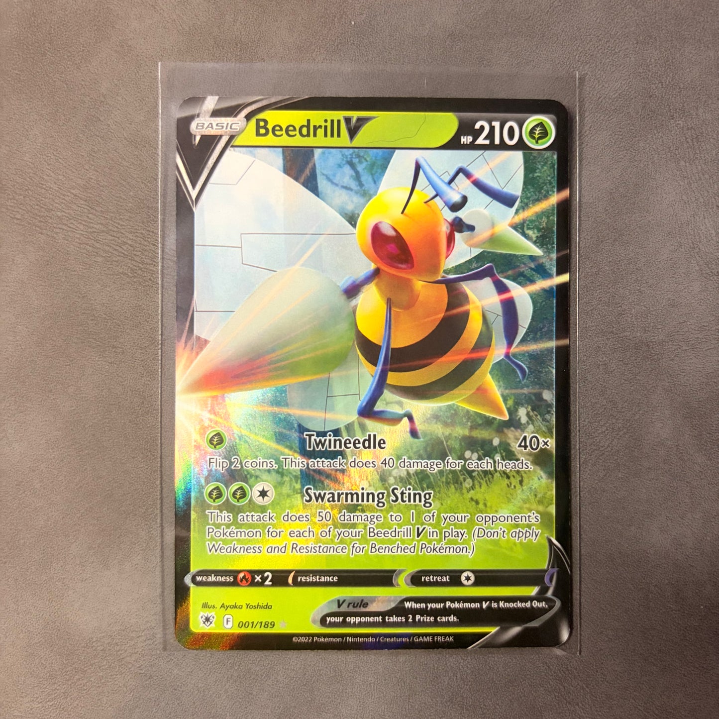 BEEDRILL V 001/189 – ASTRAL RADIANCE – ULTRA RARE HOLO POKEMON CARD