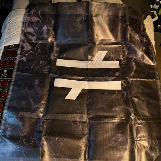 HANDS LIKE HOUSES - USED STAGE SCRIM