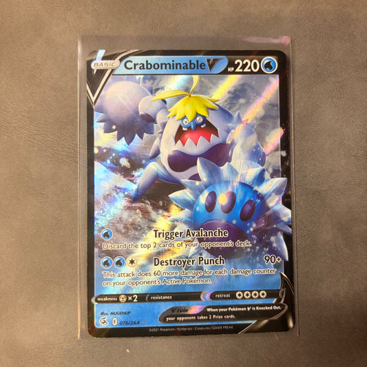 CRABOMINABLE V 076/264 – FUSION STRIKE – ULTRA RARE HOLO – POKÉMON TCG