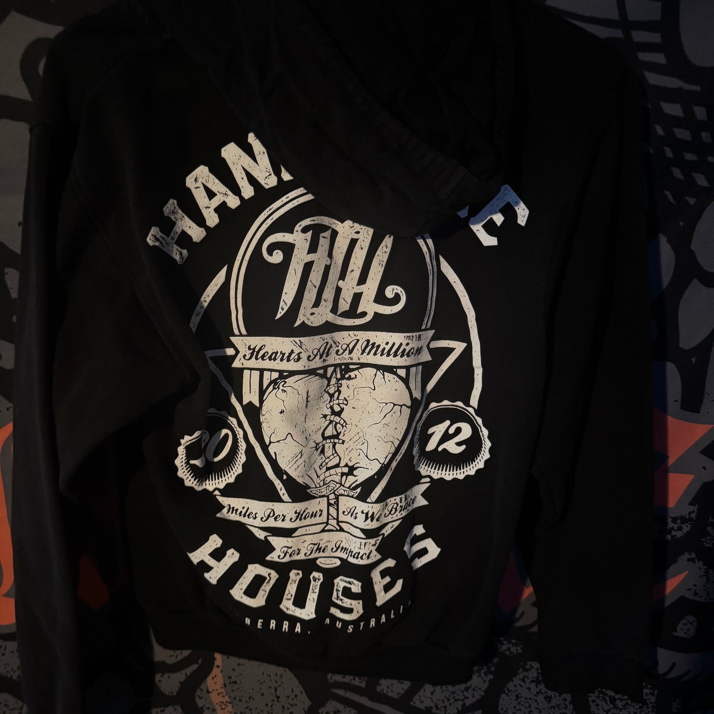 HANDS LIKE HOUSES - ZIP UP HOODIE (SMALL)